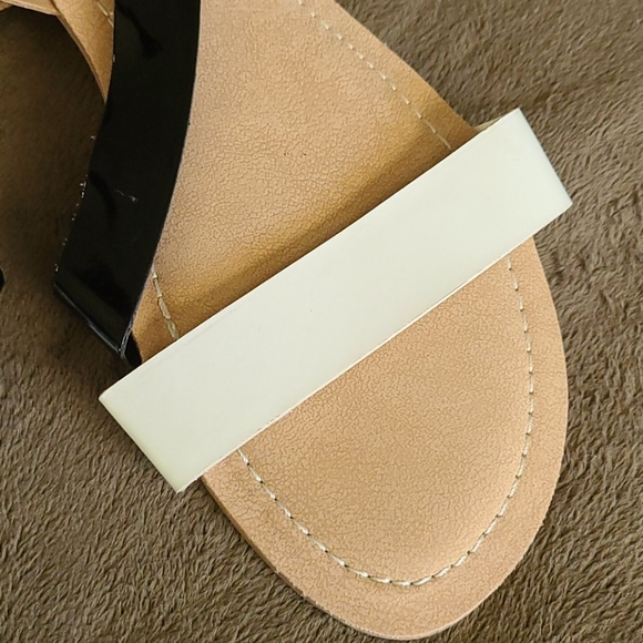 Comfy neutral slingback sandals size 9.5 - Picture 4 of 7